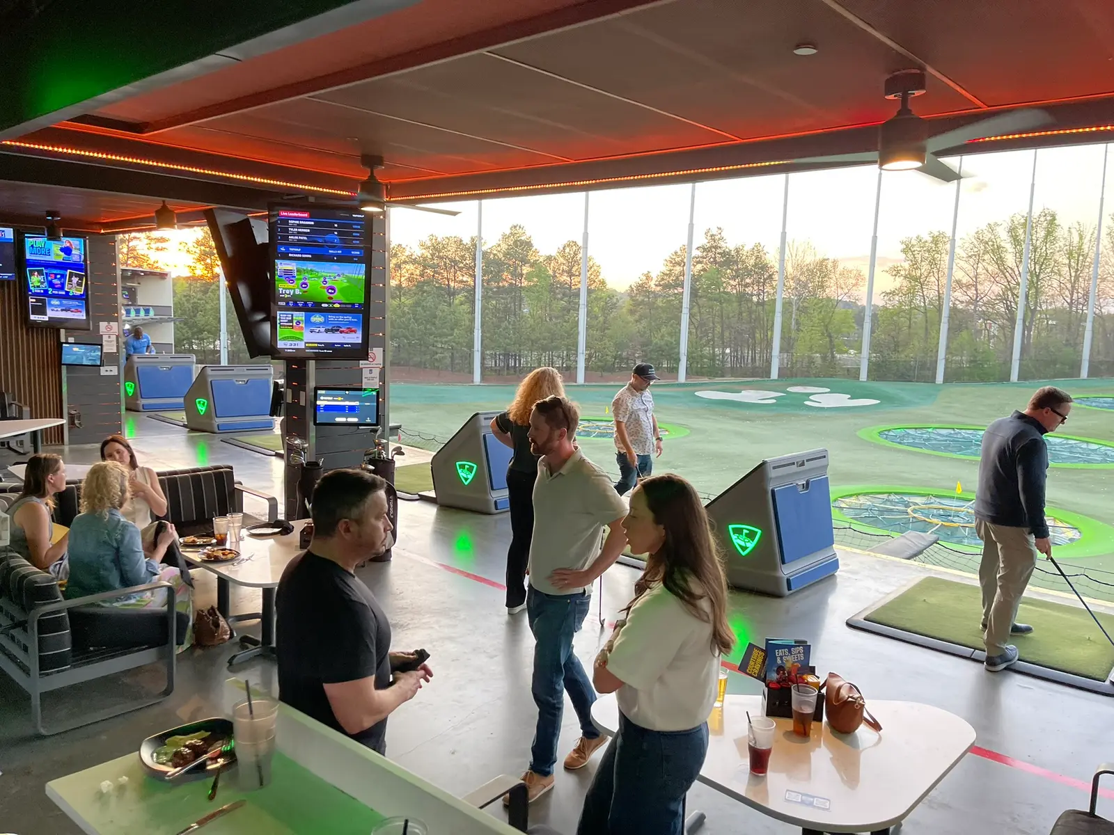 Top Golf Social